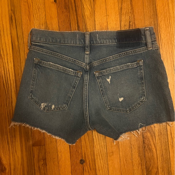 Abercrombie & Fitch The Mom Short Mid Rise - Picture 2 of 2